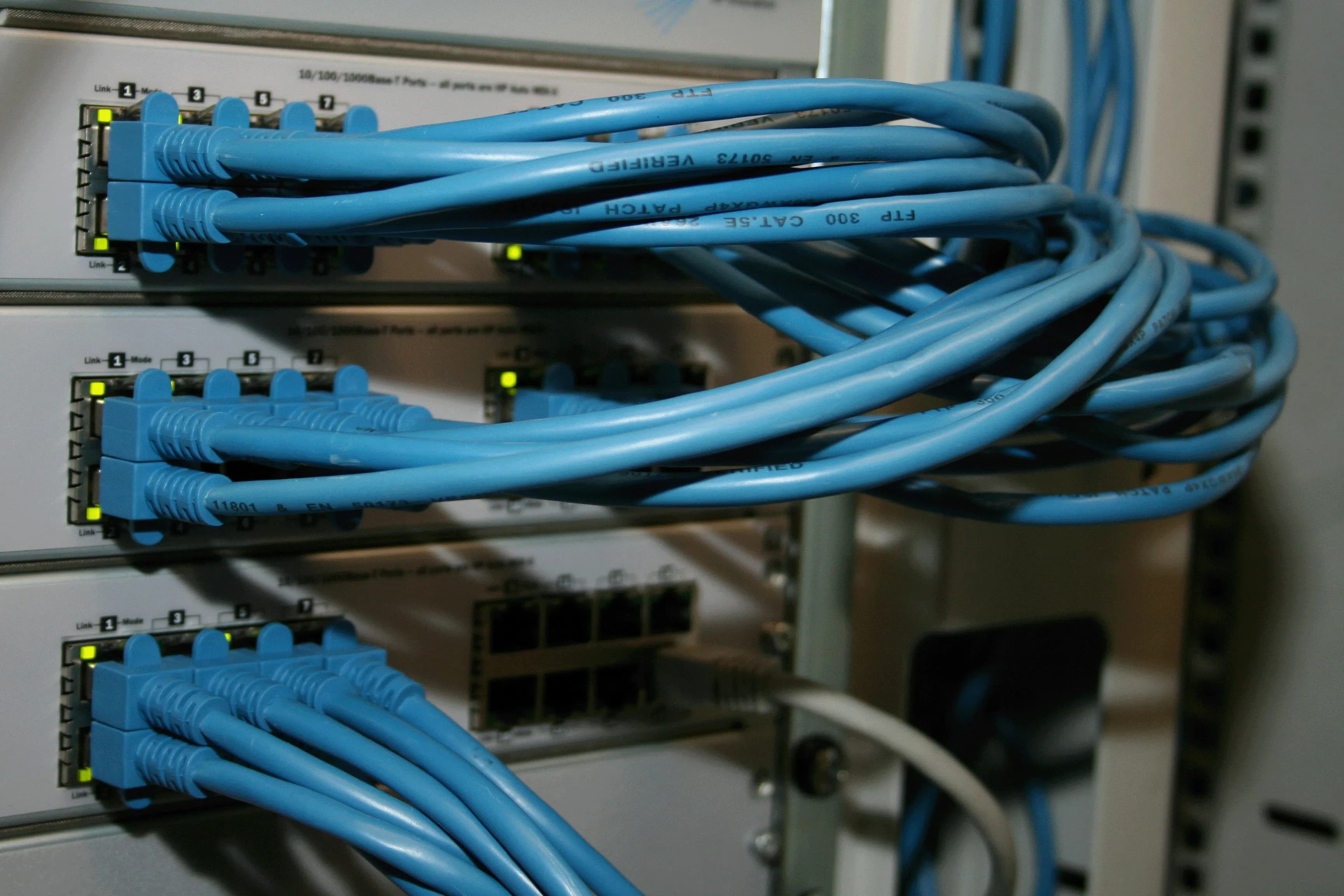 Commercial Cat5e / Cat6 Structured Cabling